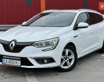 Білий Рено Меган, об'ємом двигуна 1.46 л та пробігом 200 тис. км за 13999 $, фото 3 на Automoto.ua