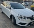 Белый Рено Меган, объемом двигателя 1.46 л и пробегом 190 тыс. км за 10000 $, фото 1 на Automoto.ua