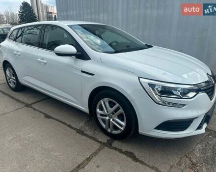 Белый Рено Меган, объемом двигателя 1.46 л и пробегом 225 тыс. км за 11999 $, фото 21 на Automoto.ua
