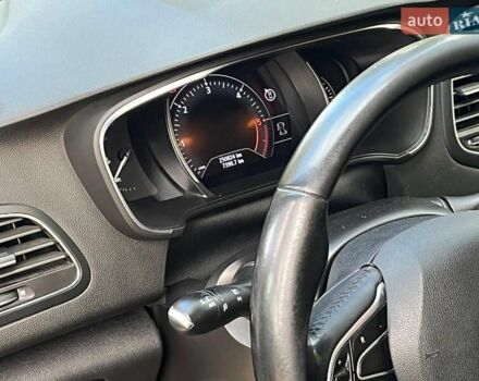 Белый Рено Меган, объемом двигателя 1.5 л и пробегом 250 тыс. км за 10890 $, фото 27 на Automoto.ua