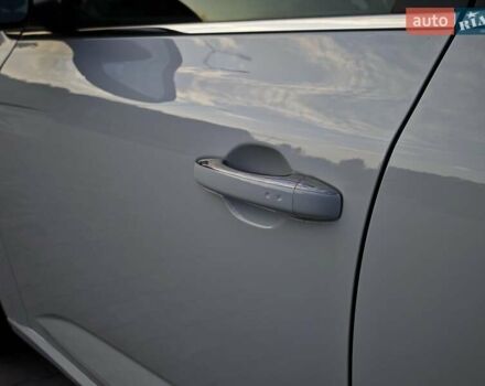 Белый Рено Меган, объемом двигателя 1.5 л и пробегом 114 тыс. км за 18600 $, фото 17 на Automoto.ua