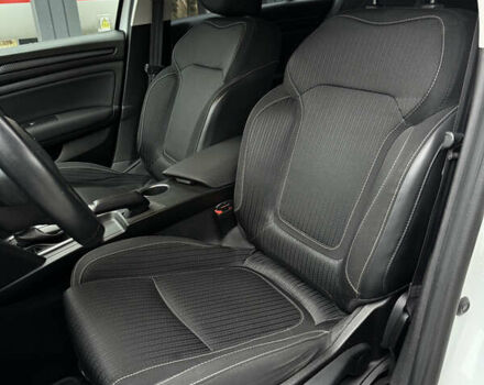 Белый Рено Меган, объемом двигателя 1.46 л и пробегом 181 тыс. км за 14200 $, фото 17 на Automoto.ua