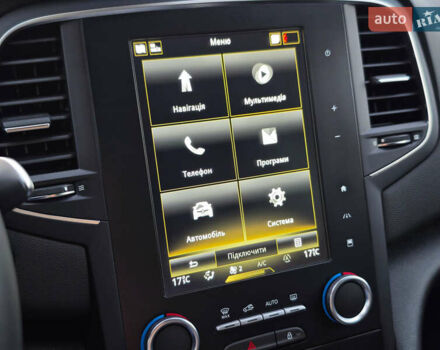 Белый Рено Меган, объемом двигателя 1.5 л и пробегом 114 тыс. км за 18600 $, фото 92 на Automoto.ua