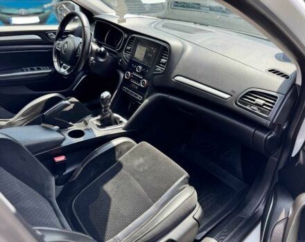 Белый Рено Меган, объемом двигателя 1.5 л и пробегом 198 тыс. км за 13700 $, фото 16 на Automoto.ua