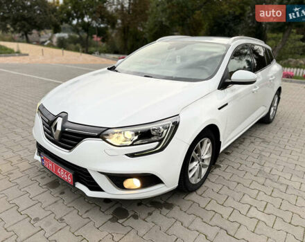Белый Рено Меган, объемом двигателя 1.46 л и пробегом 179 тыс. км за 13800 $, фото 1 на Automoto.ua