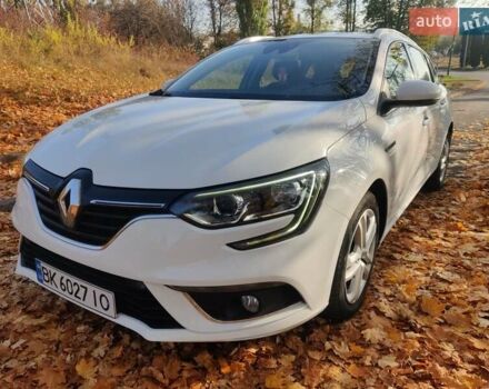 Белый Рено Меган, объемом двигателя 1.46 л и пробегом 241 тыс. км за 11900 $, фото 8 на Automoto.ua