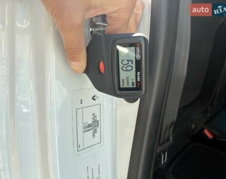 Белый Рено Меган, объемом двигателя 1.46 л и пробегом 136 тыс. км за 16500 $, фото 129 на Automoto.ua
