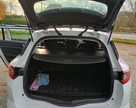 Белый Рено Меган, объемом двигателя 1.5 л и пробегом 222 тыс. км за 12600 $, фото 78 на Automoto.ua