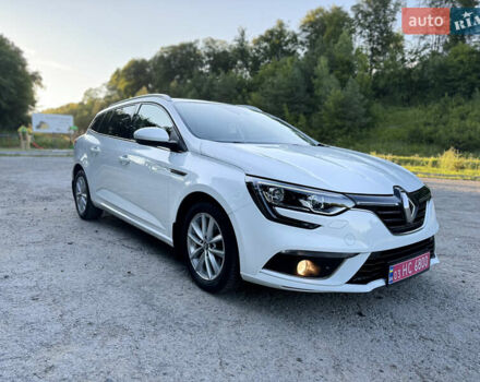 Белый Рено Меган, объемом двигателя 1.46 л и пробегом 176 тыс. км за 15800 $, фото 13 на Automoto.ua