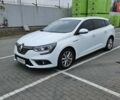 Белый Рено Меган, объемом двигателя 1.5 л и пробегом 295 тыс. км за 12900 $, фото 1 на Automoto.ua