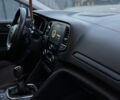 Білий Рено Меган, об'ємом двигуна 1.46 л та пробігом 183 тис. км за 11999 $, фото 47 на Automoto.ua