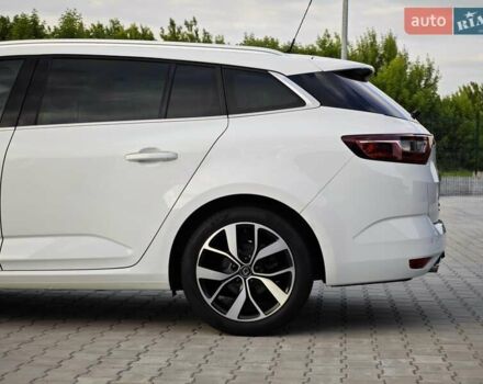 Белый Рено Меган, объемом двигателя 1.5 л и пробегом 114 тыс. км за 18600 $, фото 11 на Automoto.ua