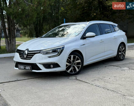 Білий Рено Меган, об'ємом двигуна 1.5 л та пробігом 209 тис. км за 15500 $, фото 1 на Automoto.ua