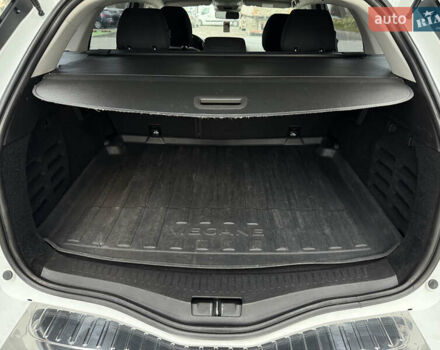 Белый Рено Меган, объемом двигателя 1.46 л и пробегом 181 тыс. км за 14200 $, фото 22 на Automoto.ua