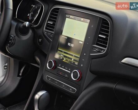 Белый Рено Меган, объемом двигателя 1.5 л и пробегом 114 тыс. км за 18600 $, фото 71 на Automoto.ua