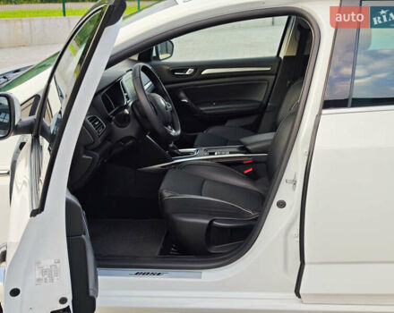 Белый Рено Меган, объемом двигателя 1.5 л и пробегом 114 тыс. км за 18600 $, фото 34 на Automoto.ua