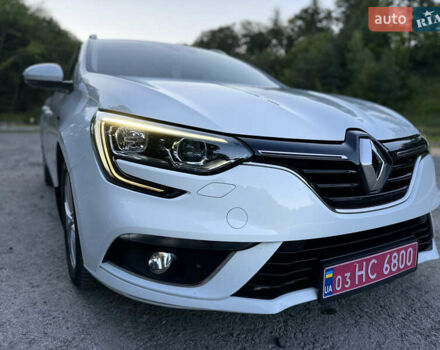 Белый Рено Меган, объемом двигателя 1.46 л и пробегом 176 тыс. км за 15800 $, фото 32 на Automoto.ua