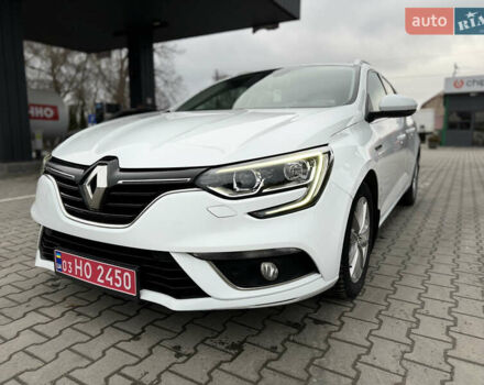 Белый Рено Меган, объемом двигателя 1.46 л и пробегом 181 тыс. км за 14200 $, фото 11 на Automoto.ua