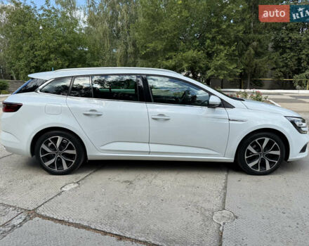 Білий Рено Меган, об'ємом двигуна 1.5 л та пробігом 209 тис. км за 15500 $, фото 4 на Automoto.ua