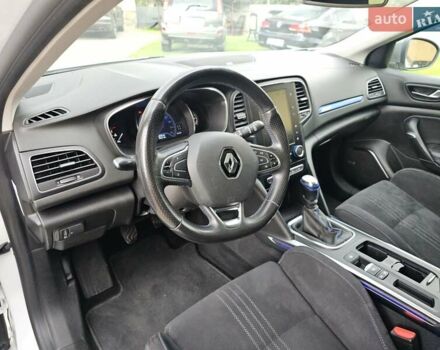 Белый Рено Меган, объемом двигателя 1.46 л и пробегом 210 тыс. км за 14750 $, фото 33 на Automoto.ua