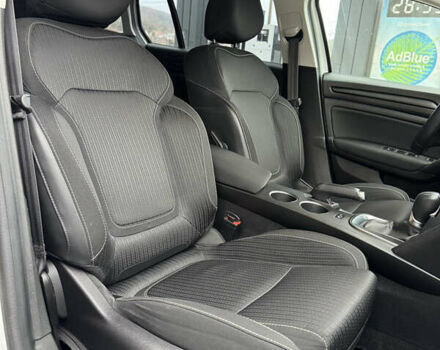 Белый Рено Меган, объемом двигателя 1.46 л и пробегом 181 тыс. км за 14200 $, фото 20 на Automoto.ua