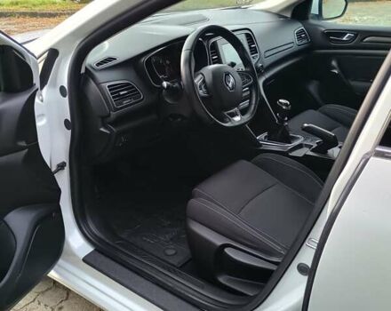 Белый Рено Меган, объемом двигателя 1.5 л и пробегом 222 тыс. км за 12600 $, фото 50 на Automoto.ua