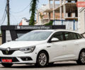 Белый Рено Меган, объемом двигателя 1.5 л и пробегом 48 тыс. км за 17299 $, фото 4 на Automoto.ua