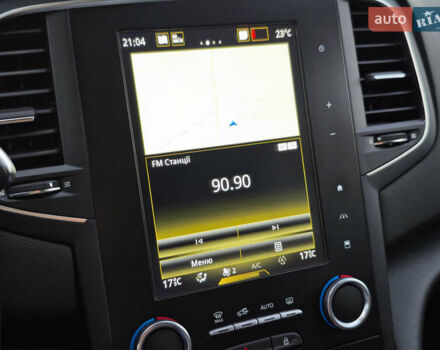 Белый Рено Меган, объемом двигателя 1.5 л и пробегом 114 тыс. км за 18600 $, фото 90 на Automoto.ua