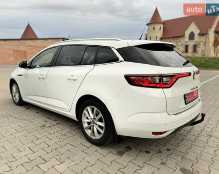 Белый Рено Меган, объемом двигателя 1.46 л и пробегом 179 тыс. км за 13800 $, фото 4 на Automoto.ua