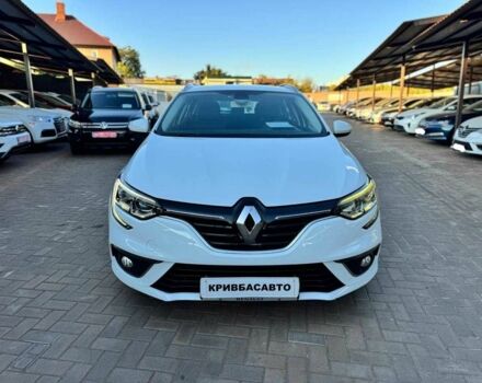 Белый Рено Меган, объемом двигателя 1.5 л и пробегом 204 тыс. км за 13900 $, фото 1 на Automoto.ua