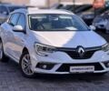 Белый Рено Меган, объемом двигателя 1.5 л и пробегом 200 тыс. км за 13600 $, фото 1 на Automoto.ua