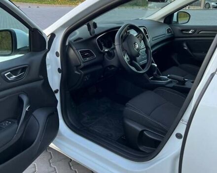Белый Рено Меган, объемом двигателя 1.46 л и пробегом 204 тыс. км за 13700 $, фото 12 на Automoto.ua