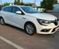 Белый Рено Меган, объемом двигателя 1.5 л и пробегом 220 тыс. км за 12999 $, фото 1 на Automoto.ua