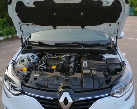 Белый Рено Меган, объемом двигателя 1.5 л и пробегом 220 тыс. км за 12999 $, фото 5 на Automoto.ua