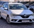 Белый Рено Меган, объемом двигателя 1.5 л и пробегом 200 тыс. км за 13603 $, фото 1 на Automoto.ua