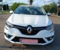 Белый Рено Меган, объемом двигателя 1.5 л и пробегом 220 тыс. км за 13500 $, фото 4 на Automoto.ua