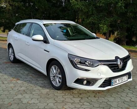 Белый Рено Меган, объемом двигателя 1.5 л и пробегом 222 тыс. км за 12600 $, фото 3 на Automoto.ua