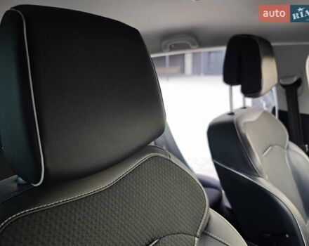 Белый Рено Меган, объемом двигателя 1.5 л и пробегом 114 тыс. км за 18600 $, фото 66 на Automoto.ua