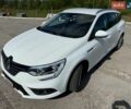 Белый Рено Меган, объемом двигателя 1.5 л и пробегом 90 тыс. км за 15600 $, фото 6 на Automoto.ua