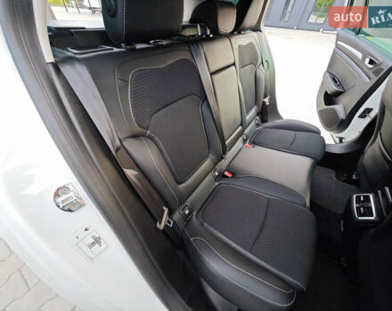 Белый Рено Меган, объемом двигателя 1.5 л и пробегом 114 тыс. км за 18600 $, фото 57 на Automoto.ua