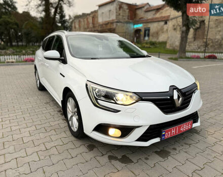 Белый Рено Меган, объемом двигателя 1.46 л и пробегом 179 тыс. км за 13800 $, фото 11 на Automoto.ua