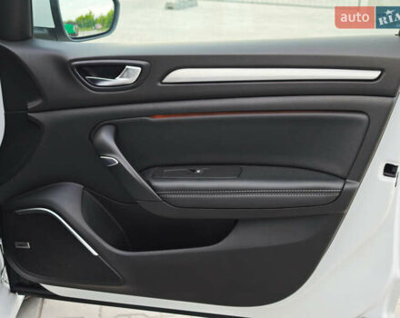 Белый Рено Меган, объемом двигателя 1.5 л и пробегом 114 тыс. км за 18600 $, фото 61 на Automoto.ua