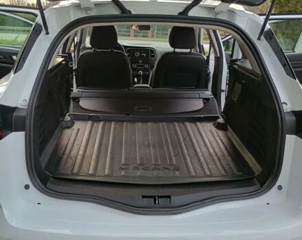 Белый Рено Меган, объемом двигателя 1.5 л и пробегом 222 тыс. км за 12600 $, фото 90 на Automoto.ua