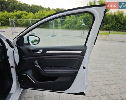 Белый Рено Меган, объемом двигателя 1.5 л и пробегом 114 тыс. км за 18600 $, фото 60 на Automoto.ua