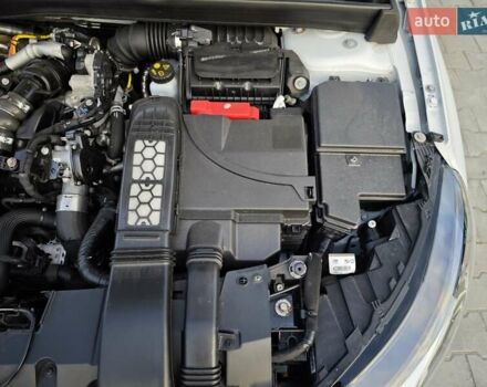 Белый Рено Меган, объемом двигателя 1.5 л и пробегом 114 тыс. км за 18600 $, фото 104 на Automoto.ua