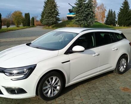Белый Рено Меган, объемом двигателя 1.5 л и пробегом 222 тыс. км за 12600 $, фото 6 на Automoto.ua
