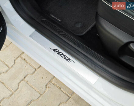 Белый Рено Меган, объемом двигателя 1.5 л и пробегом 114 тыс. км за 18600 $, фото 23 на Automoto.ua