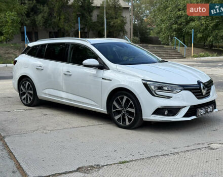 Білий Рено Меган, об'ємом двигуна 1.5 л та пробігом 209 тис. км за 15500 $, фото 3 на Automoto.ua