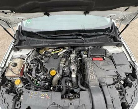 Белый Рено Меган, объемом двигателя 1.5 л и пробегом 202 тыс. км за 15600 $, фото 31 на Automoto.ua