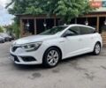 Белый Рено Меган, объемом двигателя 1.46 л и пробегом 186 тыс. км за 13333 $, фото 1 на Automoto.ua